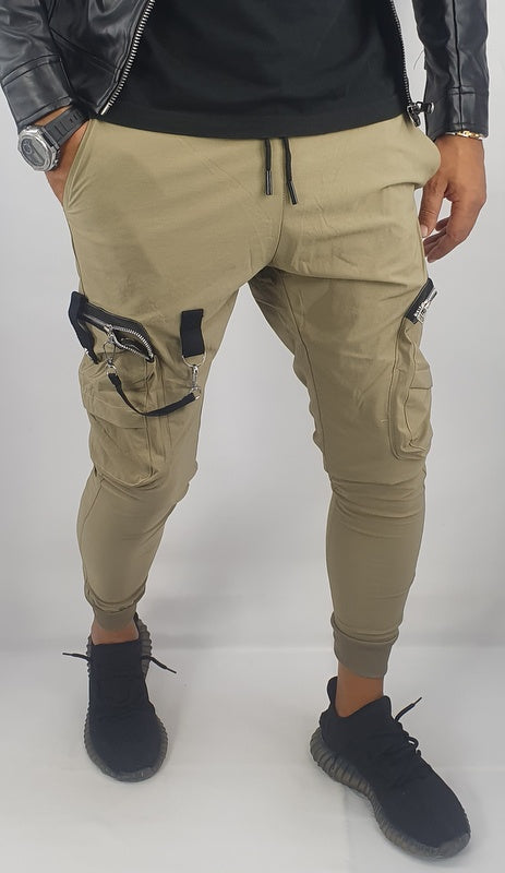 pantaloni uomo cargo con tasche laterali multitasche con tasconi elastico lacci