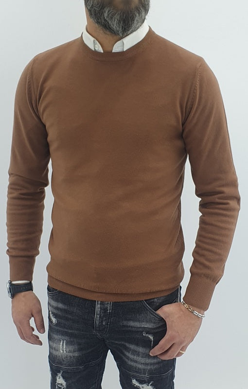 Maglioncino girocollo tessuto elastico slim fit 4 colori s,m,l,xl