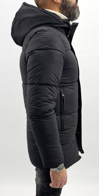 Giubbino uomo mod.parka nero con cappuccio semi impermabile s,m,l,xl,xxl