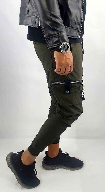 pantaloni uomo cargo con tasche laterali multitasche con tasconi elastico lacci