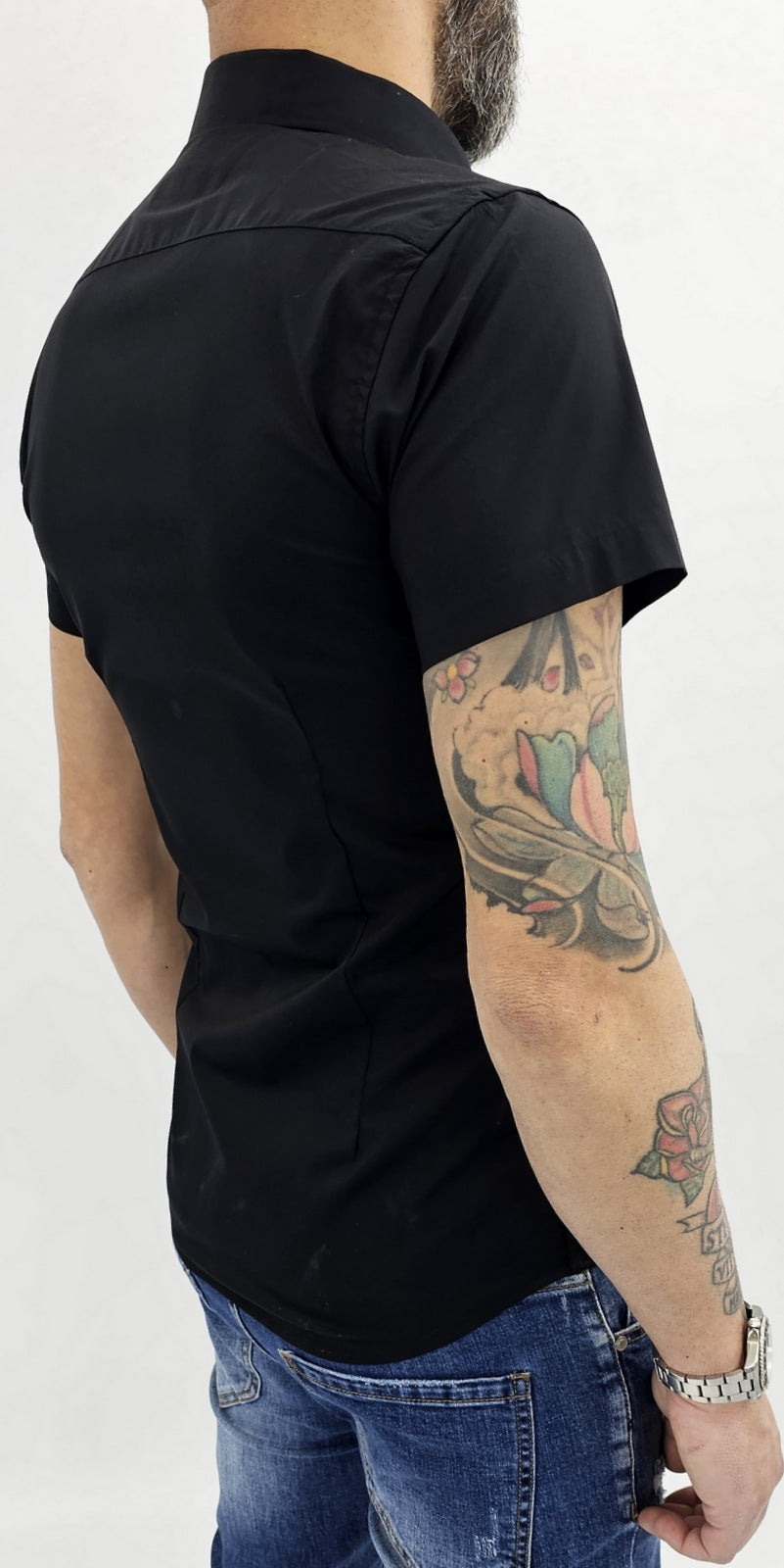 Camicia uomo slim fit in cotone a maniche corte aderente elasticizzata pence