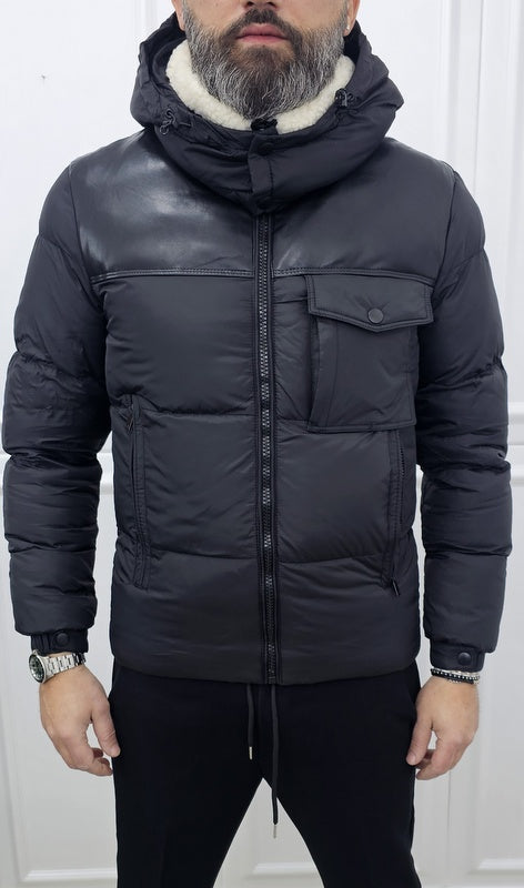 Giubbino uomo impermabile nero  cappuccio estraibile collo in eco pelliccia s,m,l,xl,xxl